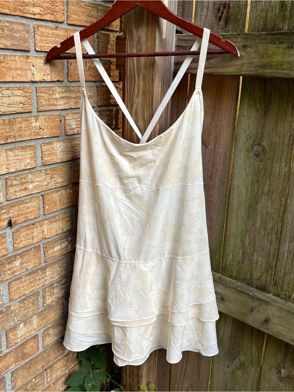 Offline by Aerie Cream Patterned Active Tennis Dress with Shorts